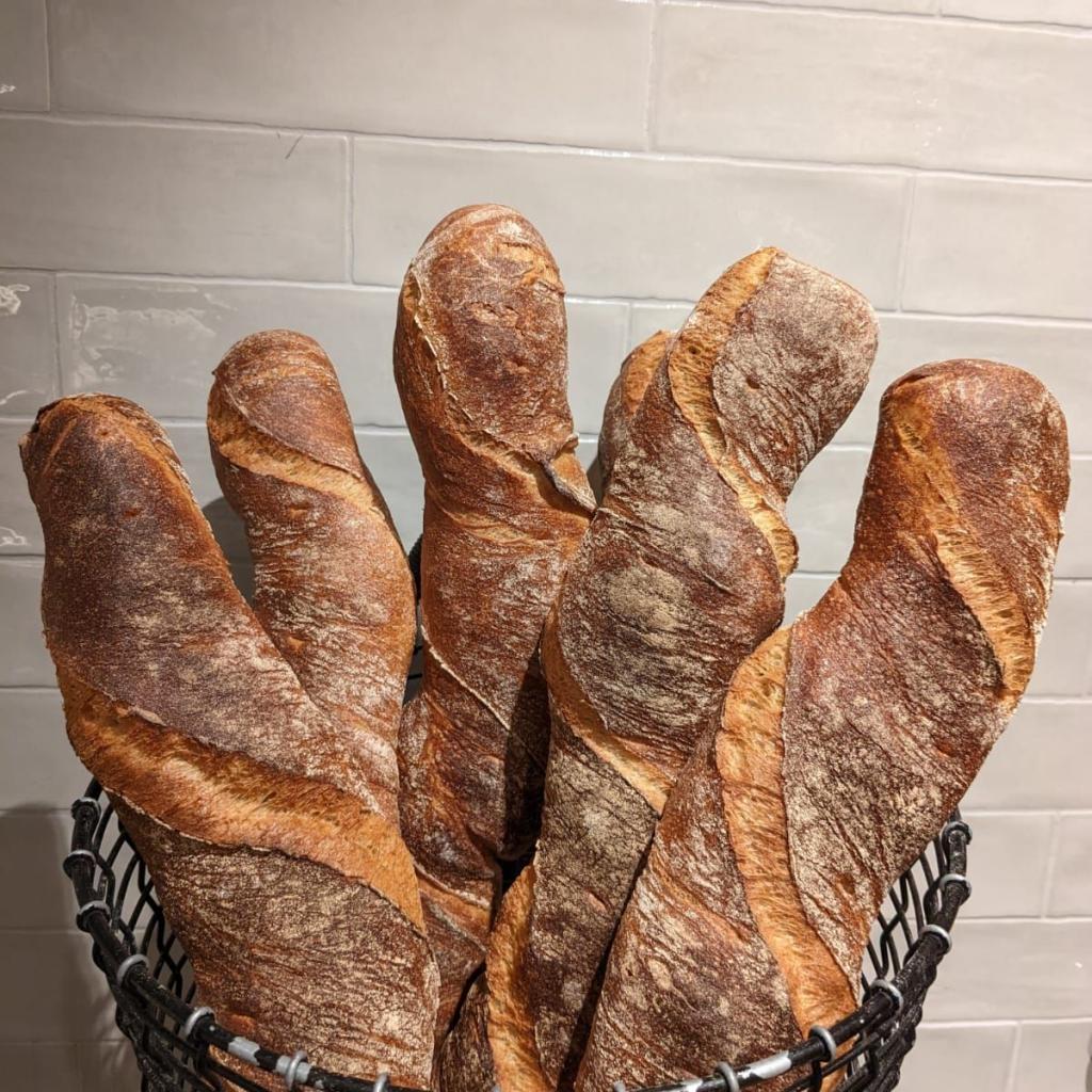 13 - Rusitique Baguette 58395