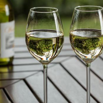 wein, weinglas, freizeit, trinken, alkohol, glas, getränk, flasche, weißwein, chardonnay, alkoholisch, entspannung, feier, zelebrieren, wein, wein, wein, wein, wein, weinglas, weißwein